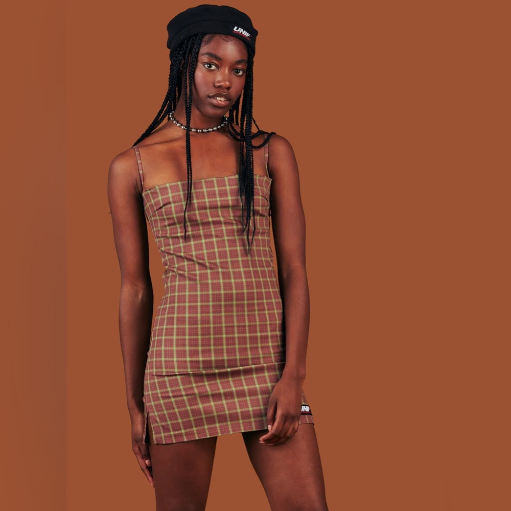 UNIF O-Ren Plaid Dress - Picture 2 of 11